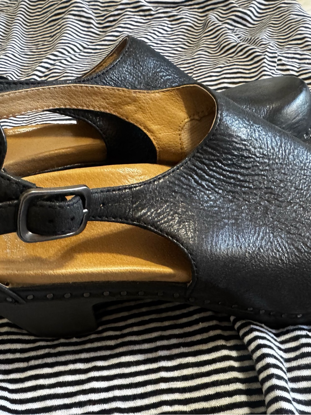 Dansko Women's Black Leather Slingback Clog Heels - Picture 4 of 4